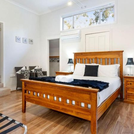 Inn The Tuarts Guest Lodge Wonnerup Экстерьер фото
