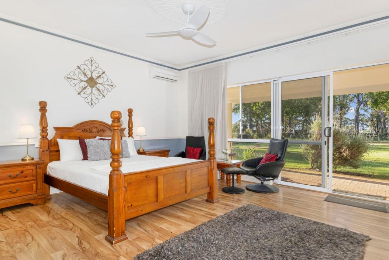 Inn The Tuarts Guest Lodge Wonnerup Экстерьер фото