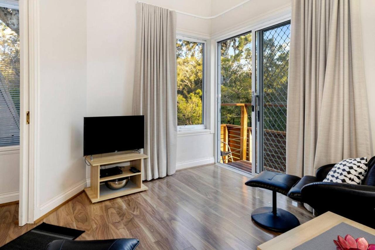 Inn The Tuarts Guest Lodge Wonnerup Экстерьер фото