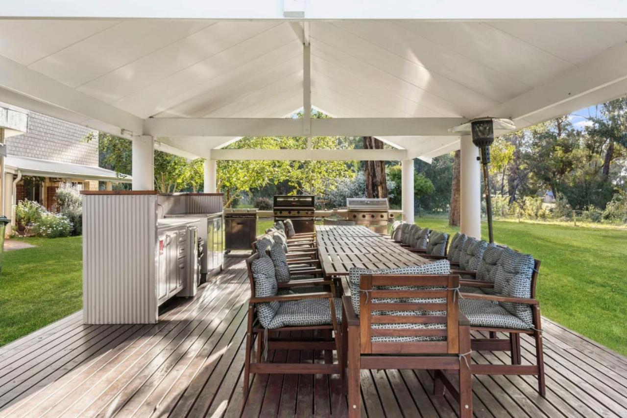 Inn The Tuarts Guest Lodge Wonnerup Экстерьер фото